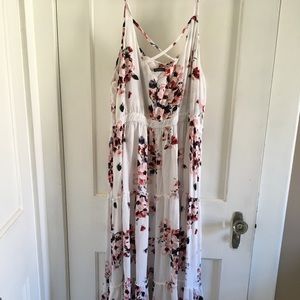 Torrid Size 3 Floral Maxi Dress